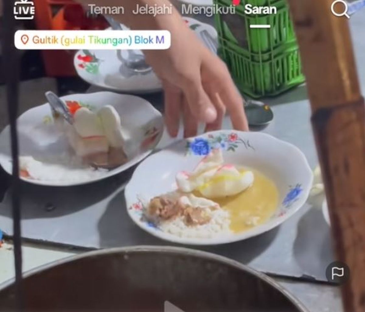 Viral Porsi Gultik di Blok M Jadi Sorotan Netizen: Cuma Seuprit!