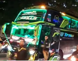 Viral Diduga Marah karena Kaget Dengar Klakson Telolet, Pemotor Dikeroyok Kru Bus